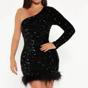 NWT Fashion Nova Black Sequin One Shoulder Faux Feather hem Party Event Dress